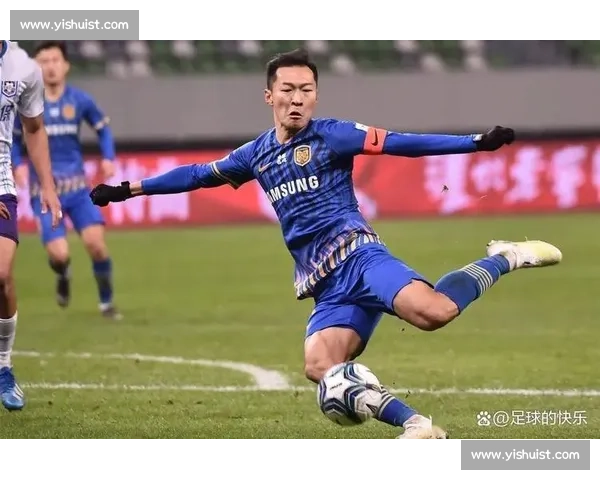 100 分钟血色绝平！吴曦撞肿脸造点，申花点球续命争冠